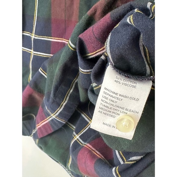 Trovata Birds of Paradis Size S The Erica Pleated Collar Blouse in Wine Plaid - Picture 4 of 4